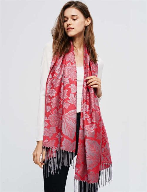 U at Home Maple Leaf print Pashmina-Red